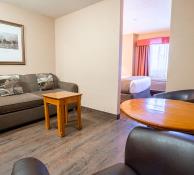 Canmore Inn & Suites, hotel in Canmore AB